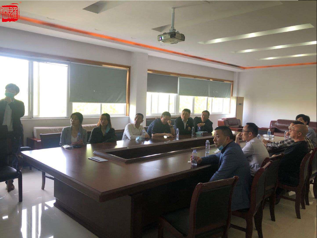 Chuyến thăm nhà máy ảnh nhóm 4